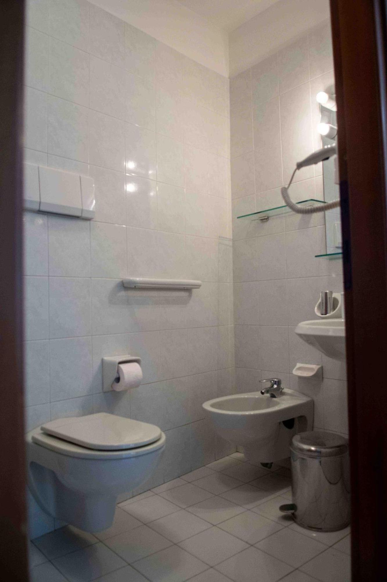 Casa Katy Apartment Garda  Bagian luar foto