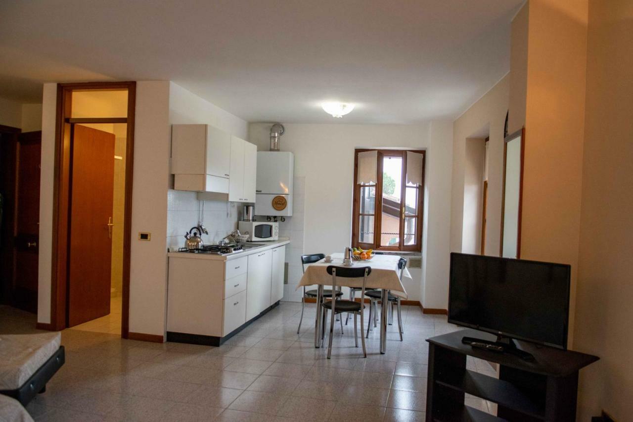 Casa Katy Apartment Garda  Bagian luar foto