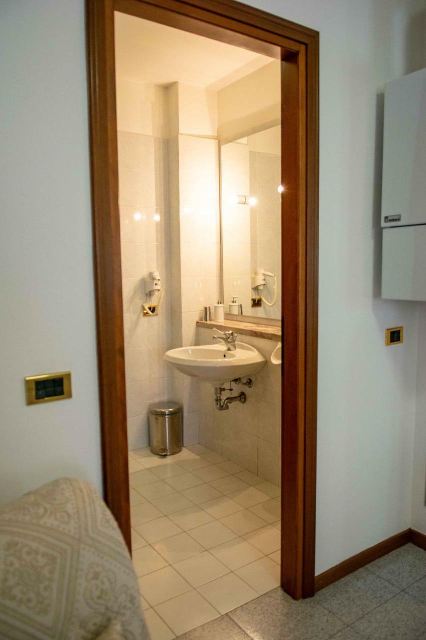 Casa Katy Apartment Garda  Bagian luar foto